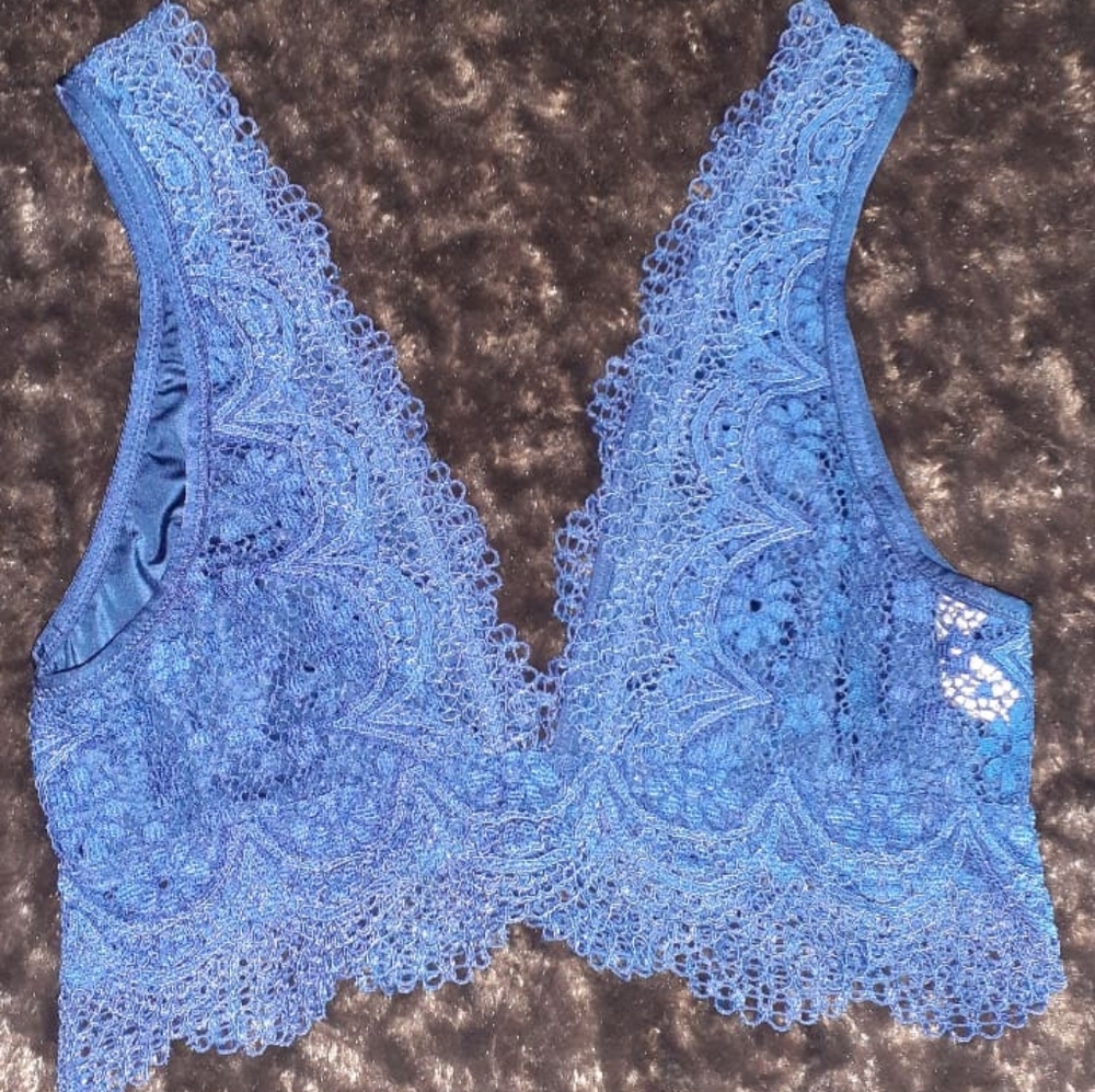 Victorias secret bralette size small - Picture 2 of 3